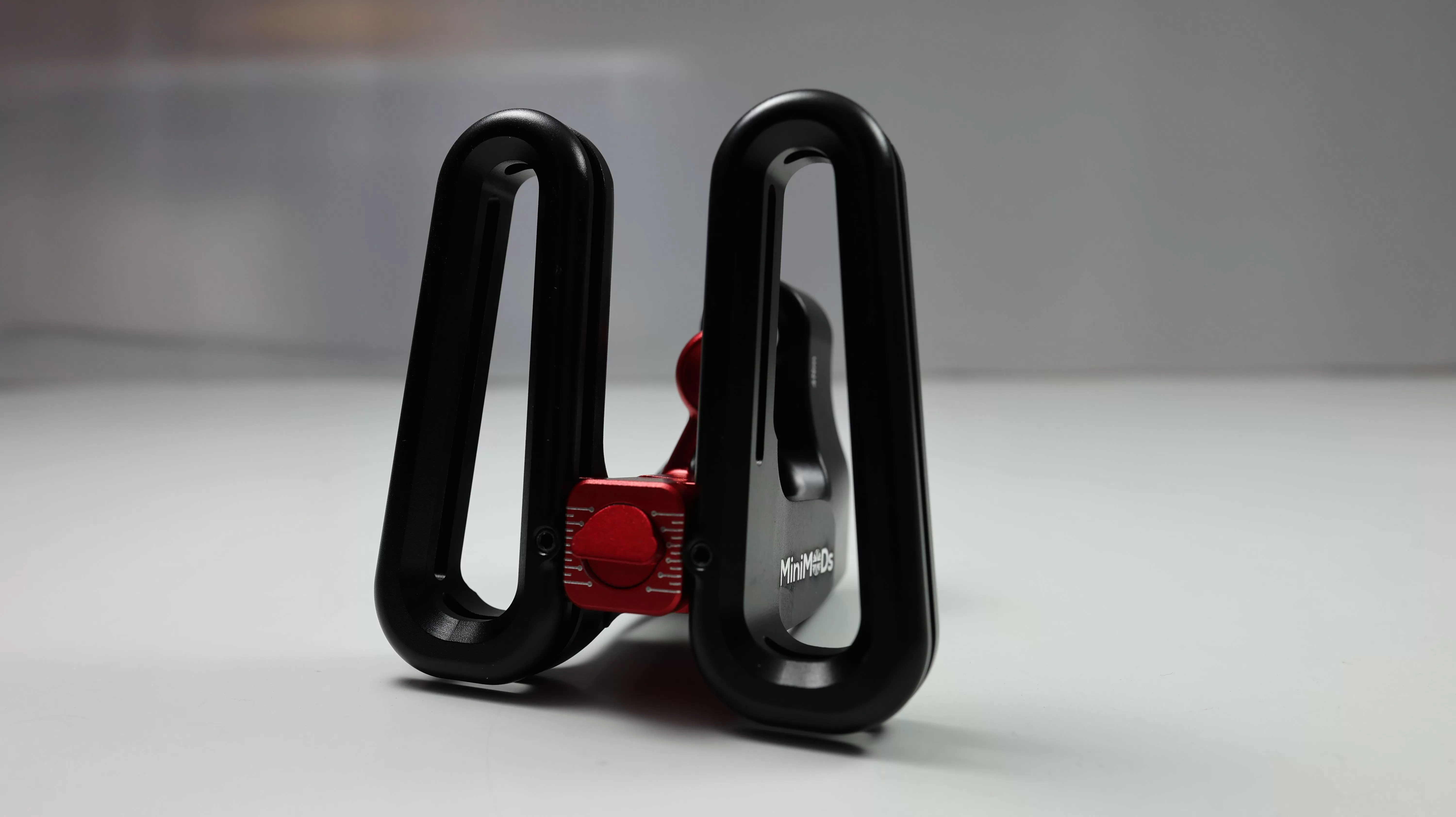 Giá treo túi Minimods