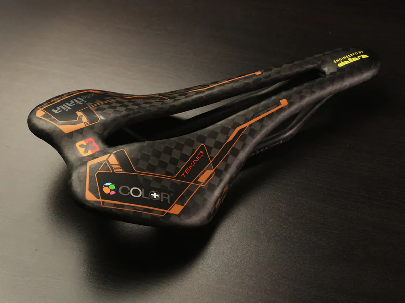 Yên Xe Đạp ColorPlus x  Selle Italia Tekno Superflow Carbon